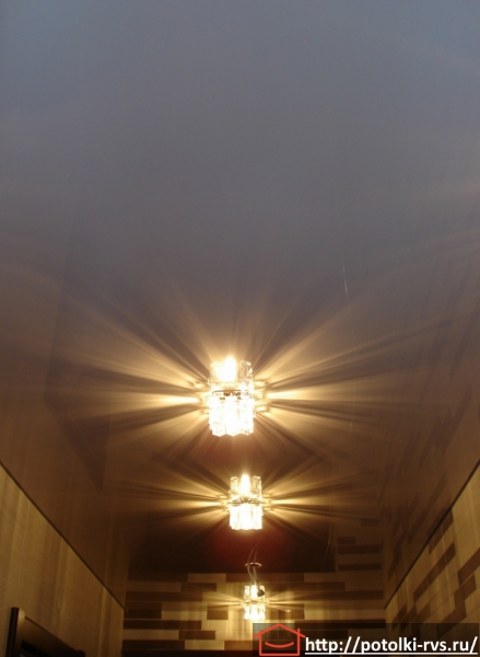 Коридор потолок белый с подсветкой