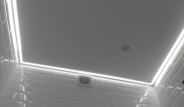 Натяжные потолки со светодиодной подсветкой