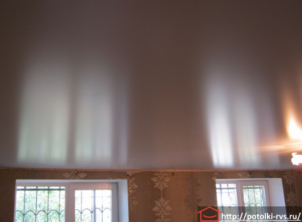 Сатиновый белый потолок 10м2 на кухню