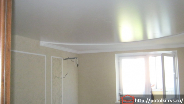 Сатиновые натяжные потолки