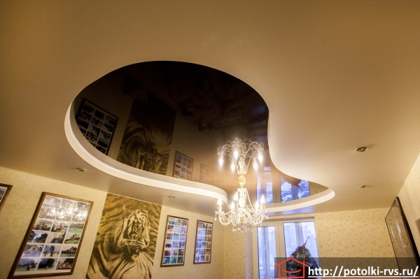 Многоуровневые натяжные потолки